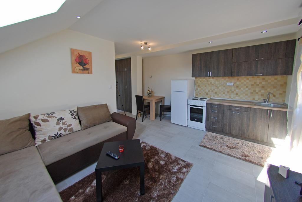 Franstal Apartments Belgrad Cameră foto
